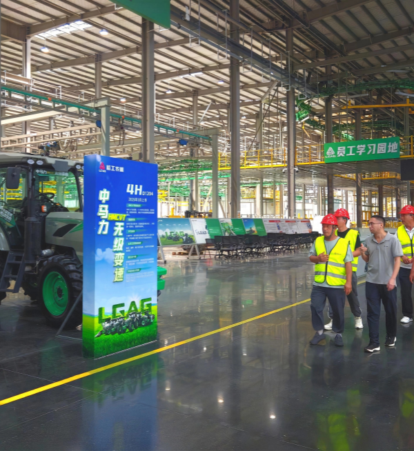 携手并进 合力共赢 | 两省客户到临工农机参观交流